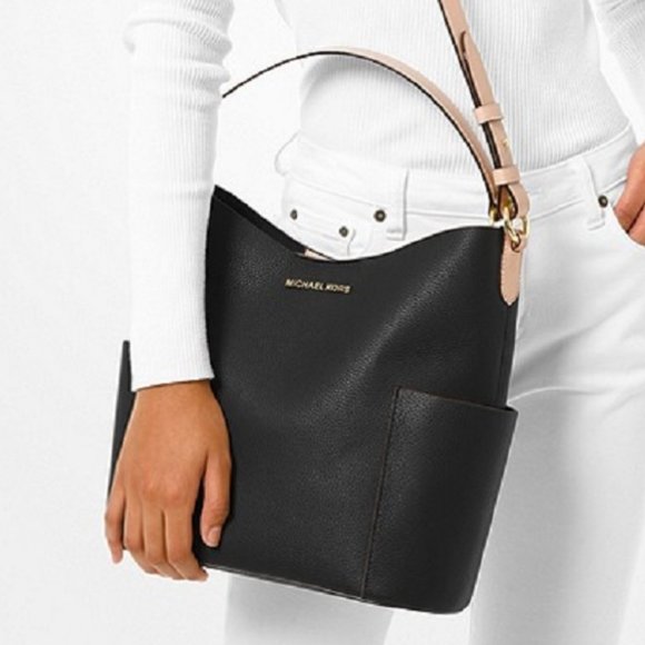 $143 *NEW* MICHAEL MICHAEL KORS Med Shoulder Bag - Picture 3 of 5